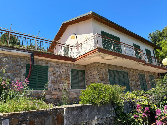 Villa in vendita a Cervo (IM)