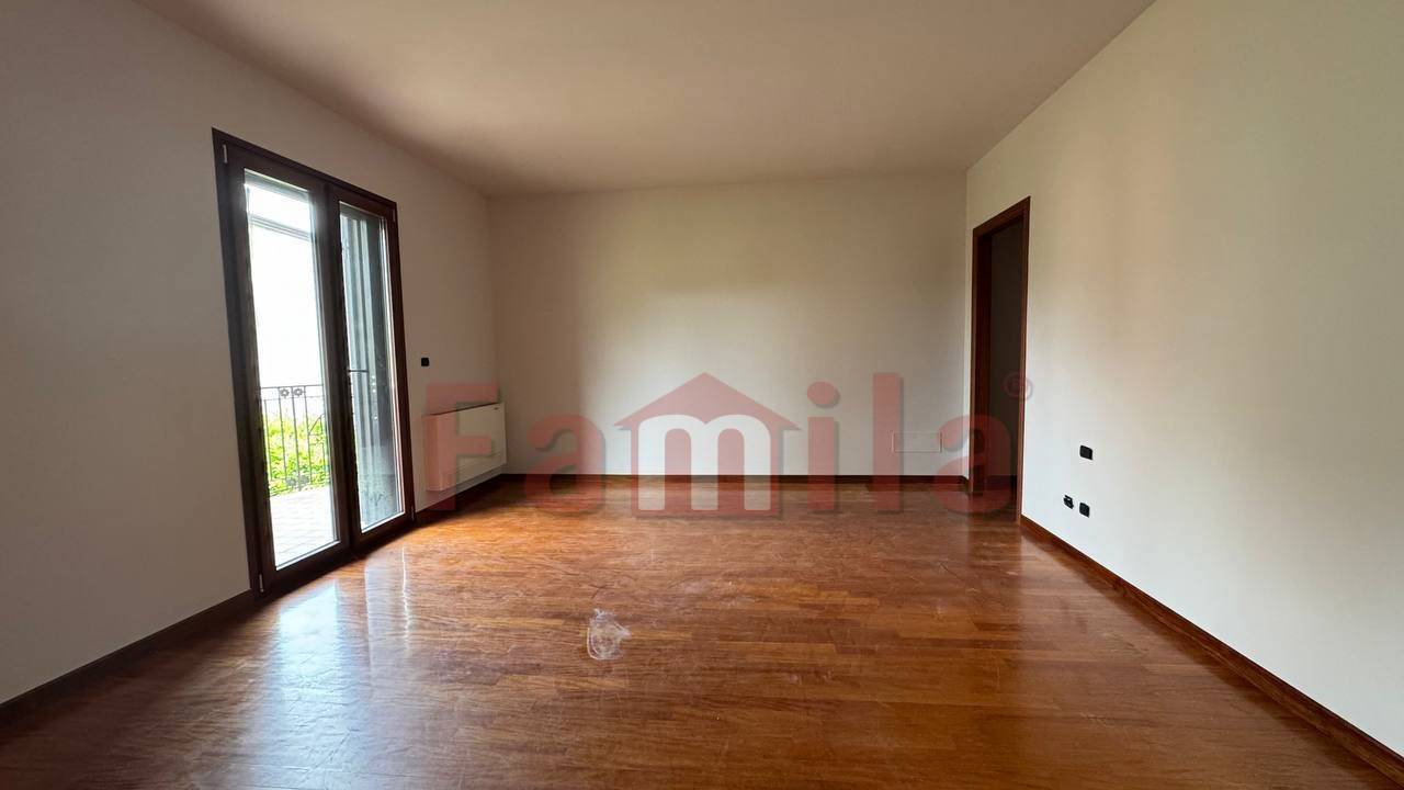 Casa indipendente in vendita a Mugnano Del Cardinale (AV)