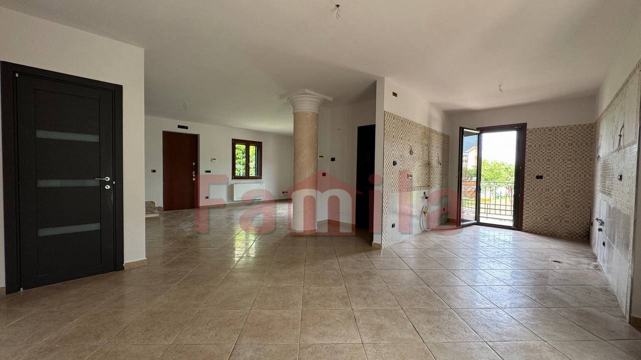 Casa indipendente in vendita a Mugnano Del Cardinale (AV)