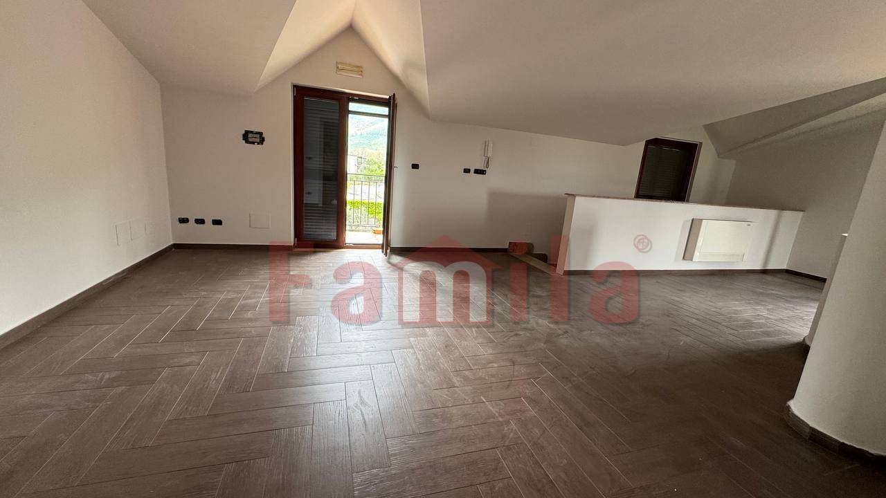 Casa indipendente in vendita a Mugnano Del Cardinale (AV)