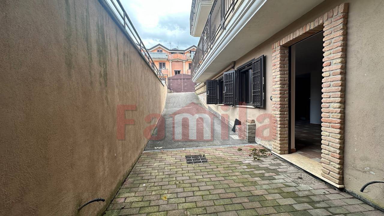 Casa indipendente in vendita a Mugnano Del Cardinale (AV)