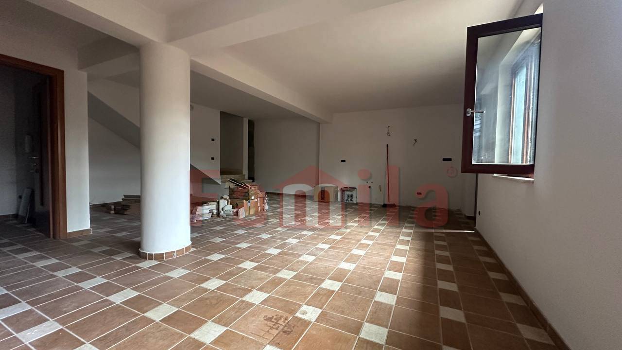 Casa indipendente in vendita a Mugnano Del Cardinale (AV)