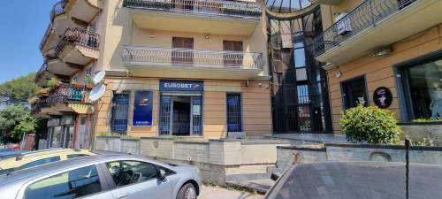 Fondo commerciale in vendita a Sirignano (AV)