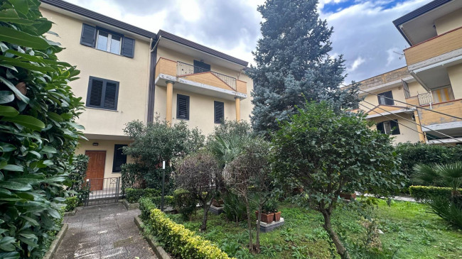 Villa in vendita a Sperone (AV)