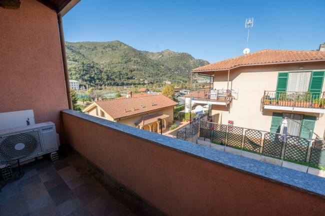 Villa in vendita a Ventimiglia (IM)