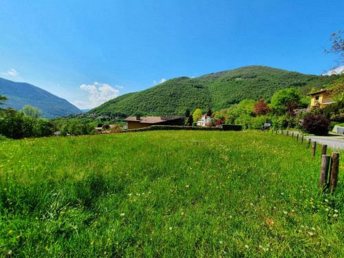 Terreno edificabile a Albino