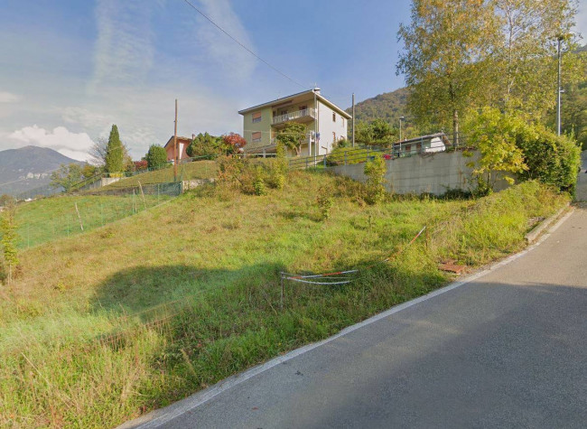 Terreno edificabile a Albino