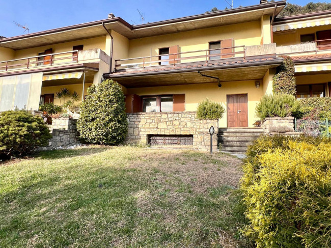 Villa a schiera a Trescore Balneario