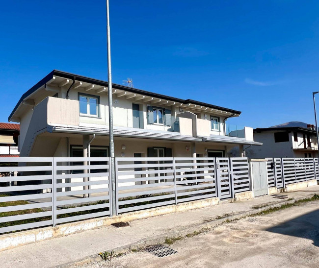 Appartamento in villetta a Albano Sant'Alessandro