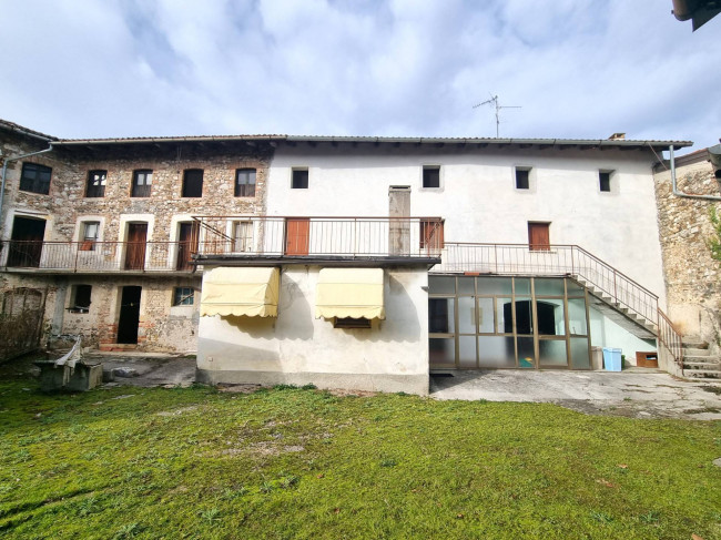 Casa singola/indipendente in vendita a Tavagnacco
