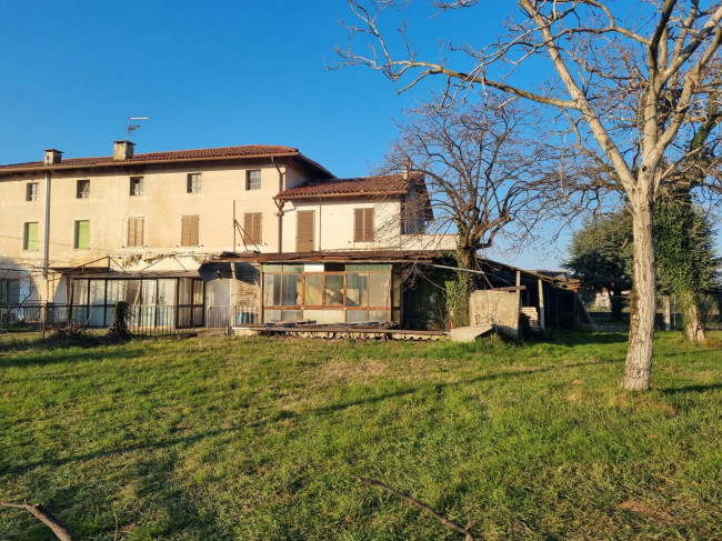 Casa singola/indipendente in vendita a Pozzuolo del Friuli
