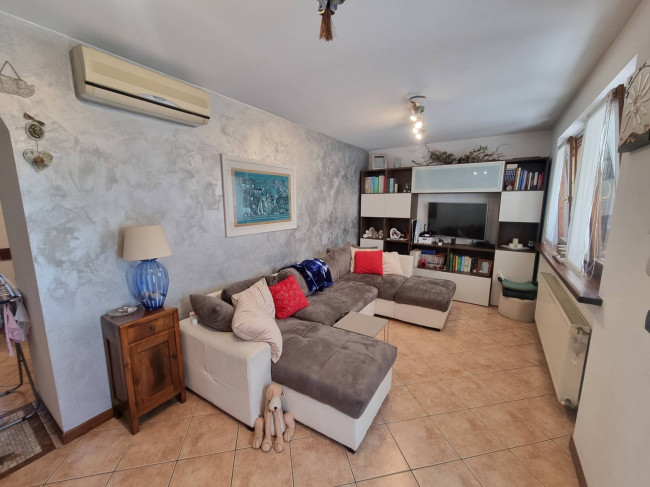 Casa in linea in vendita a Pozzuolo del Friuli