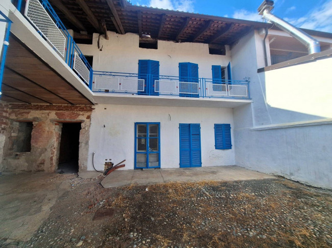 Casa indipendente in vendita a San Giusto Canavese (TO)