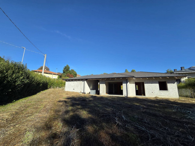 Villa a Ivrea