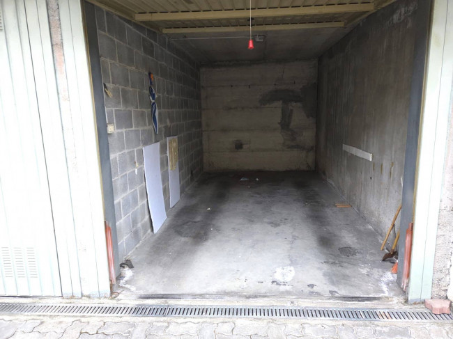 Box o garage a Santhià