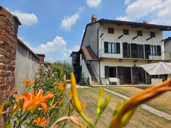 BIFAMILIARE a San Giorgio Canavese