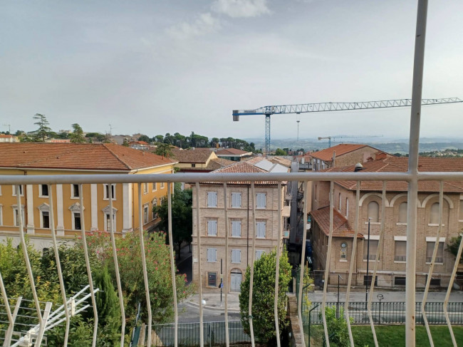Appartamento in Vendita a Macerata