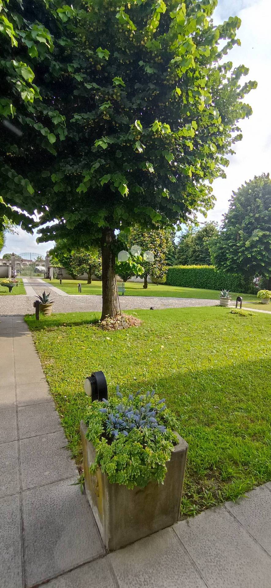 Villa in vendita a Tavazzano Con Villavesco (LO)