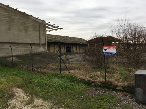 Terreno industriale in vendita a Quinzano D'oglio (BS)