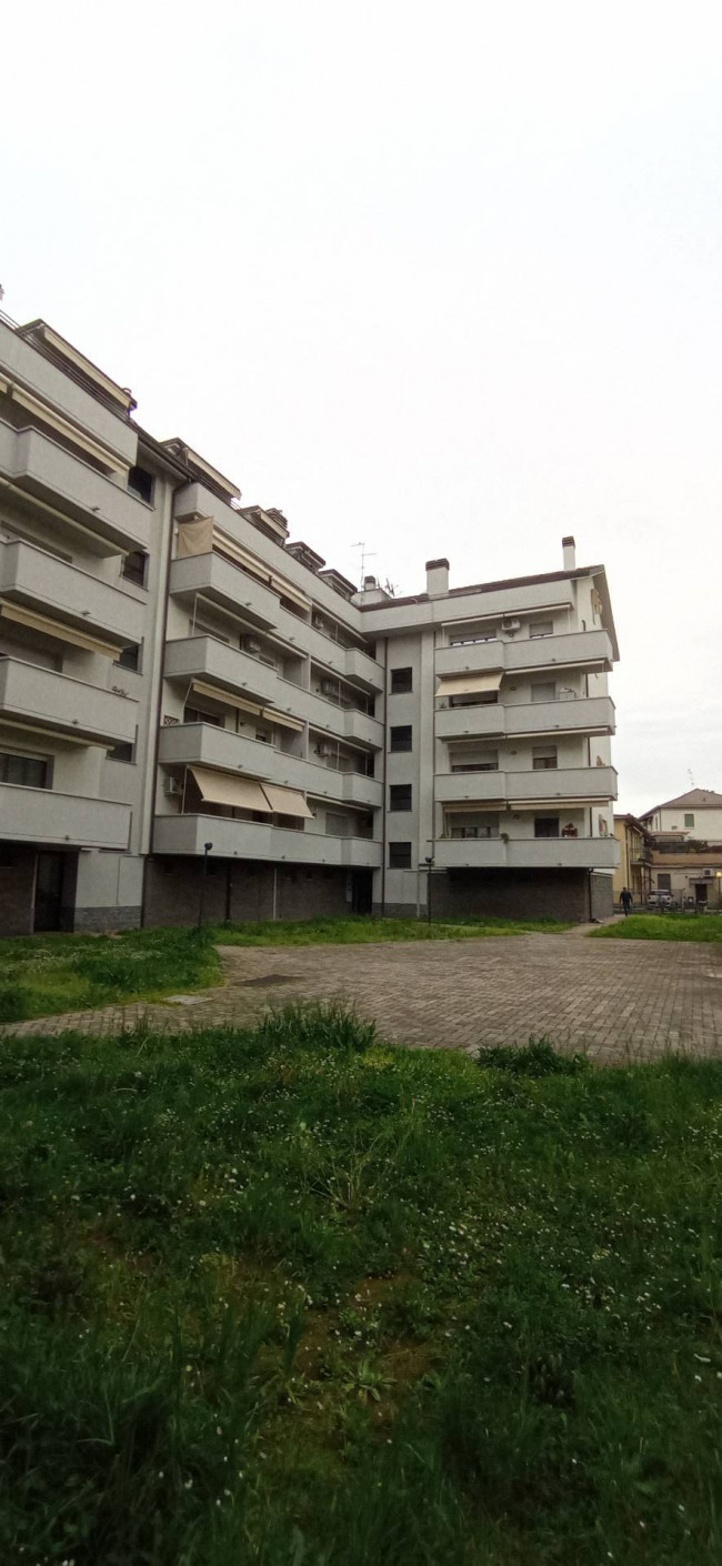 Appartamento in vendita a Tavazzano Con Villavesco (LO)