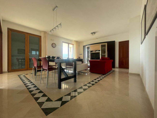 Villa in vendita a Ogliastro Cilento (SA)