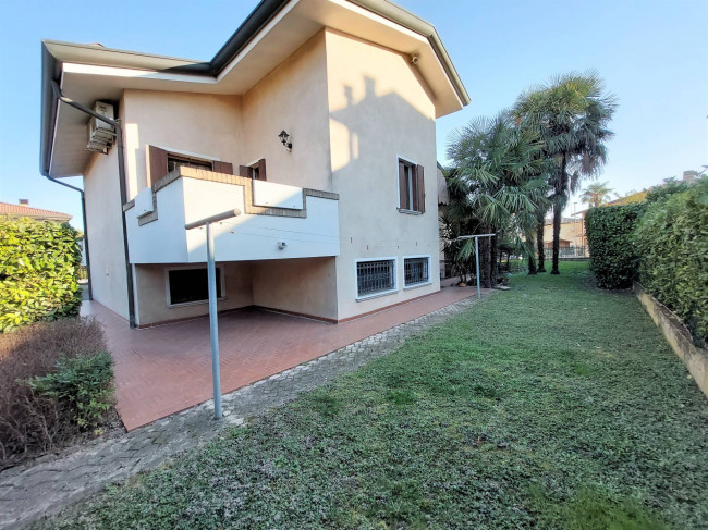 Villa in vendita a Roncaglia, Ponte San Nicolò (PD)