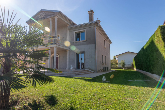 Villa in vendita a Ponte San Nicolò (PD)