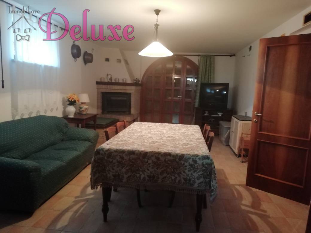Villa Unifamiliare - Indipendente MONTECASSIANO vendita    Immobiliare Deluxe