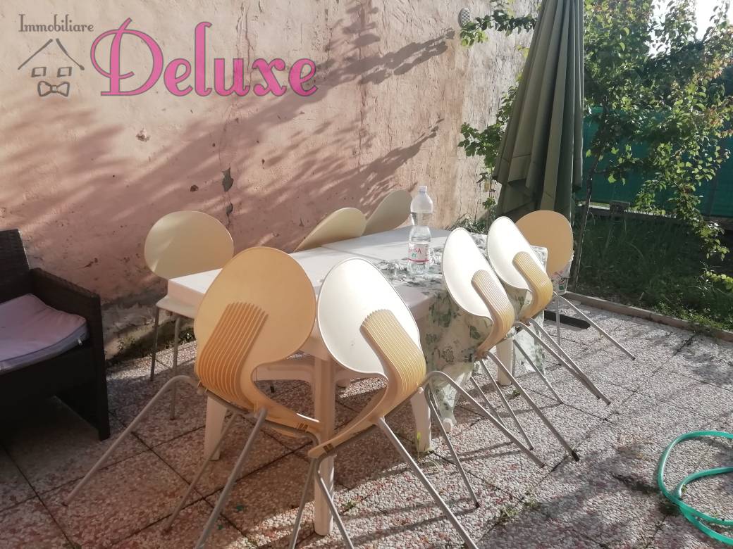 Villa Unifamiliare - Indipendente MACERATA vendita  Frazioni  Immobiliare Deluxe