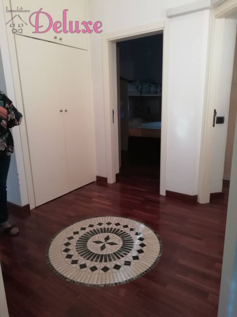 Appartamento MACERATA vendita  Frazioni  Immobiliare Deluxe