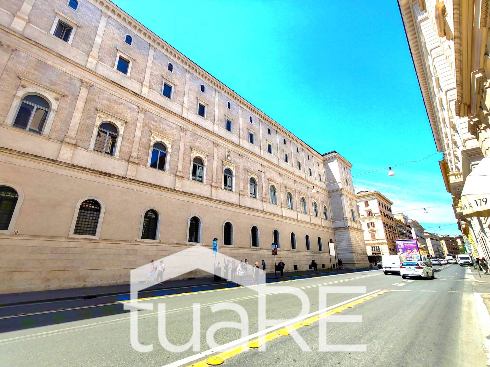 Magazzino in vendita a Roma (RM)