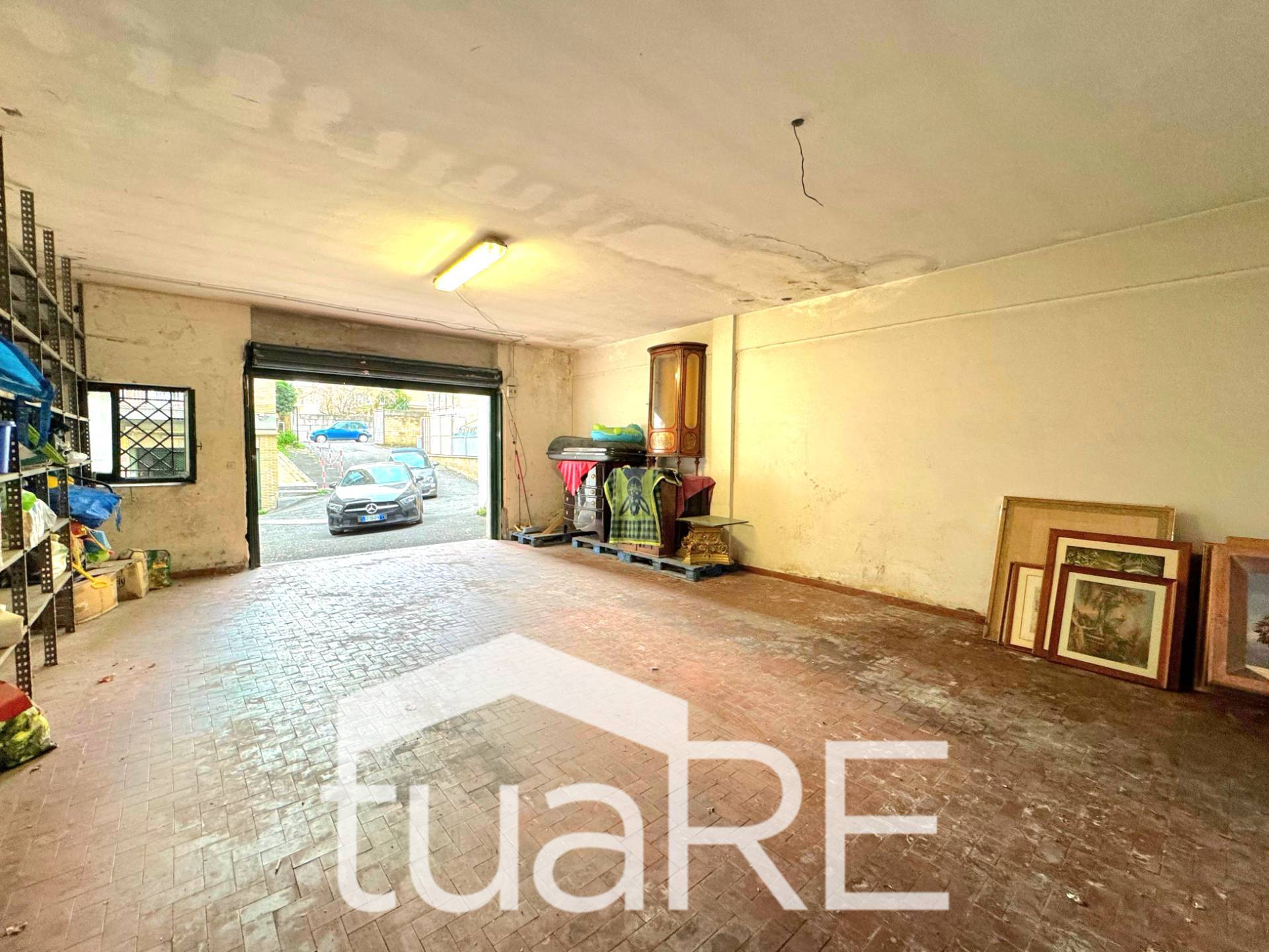 Garage/Box/Posto auto in vendita a Roma (RM)