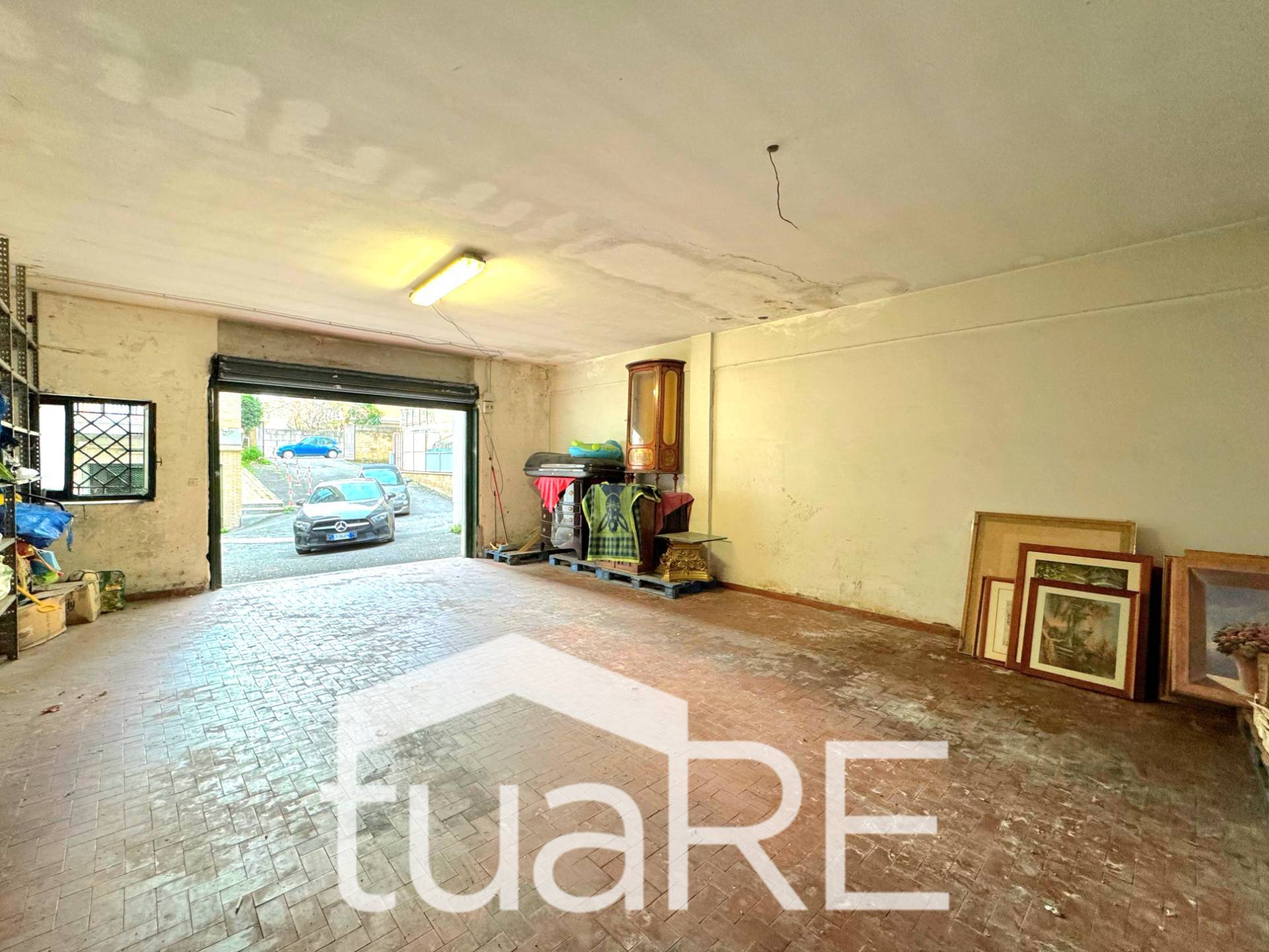 Garage/Box/Posto auto in vendita a Roma (RM)