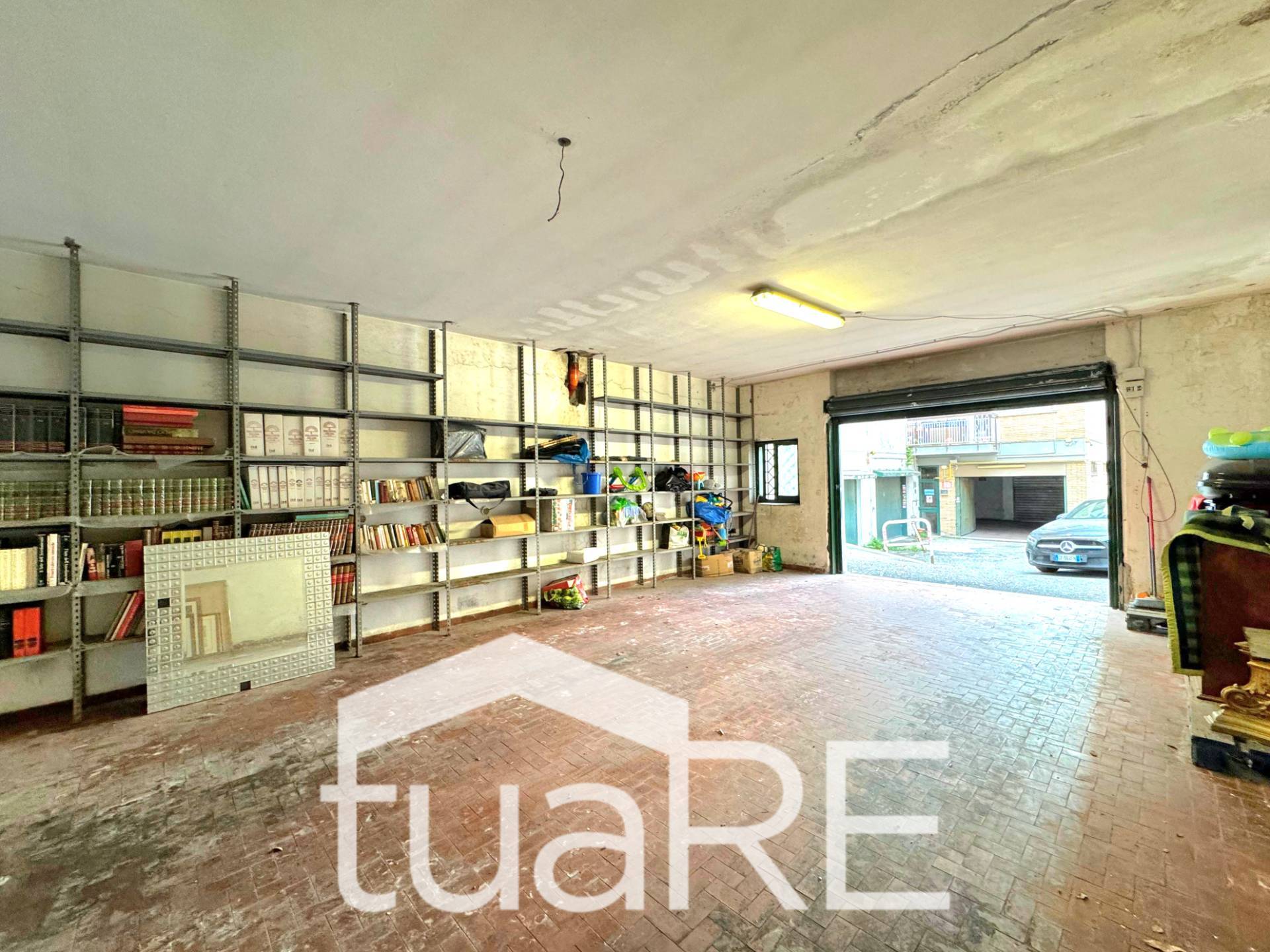 Garage/Box/Posto auto in vendita a Roma (RM)