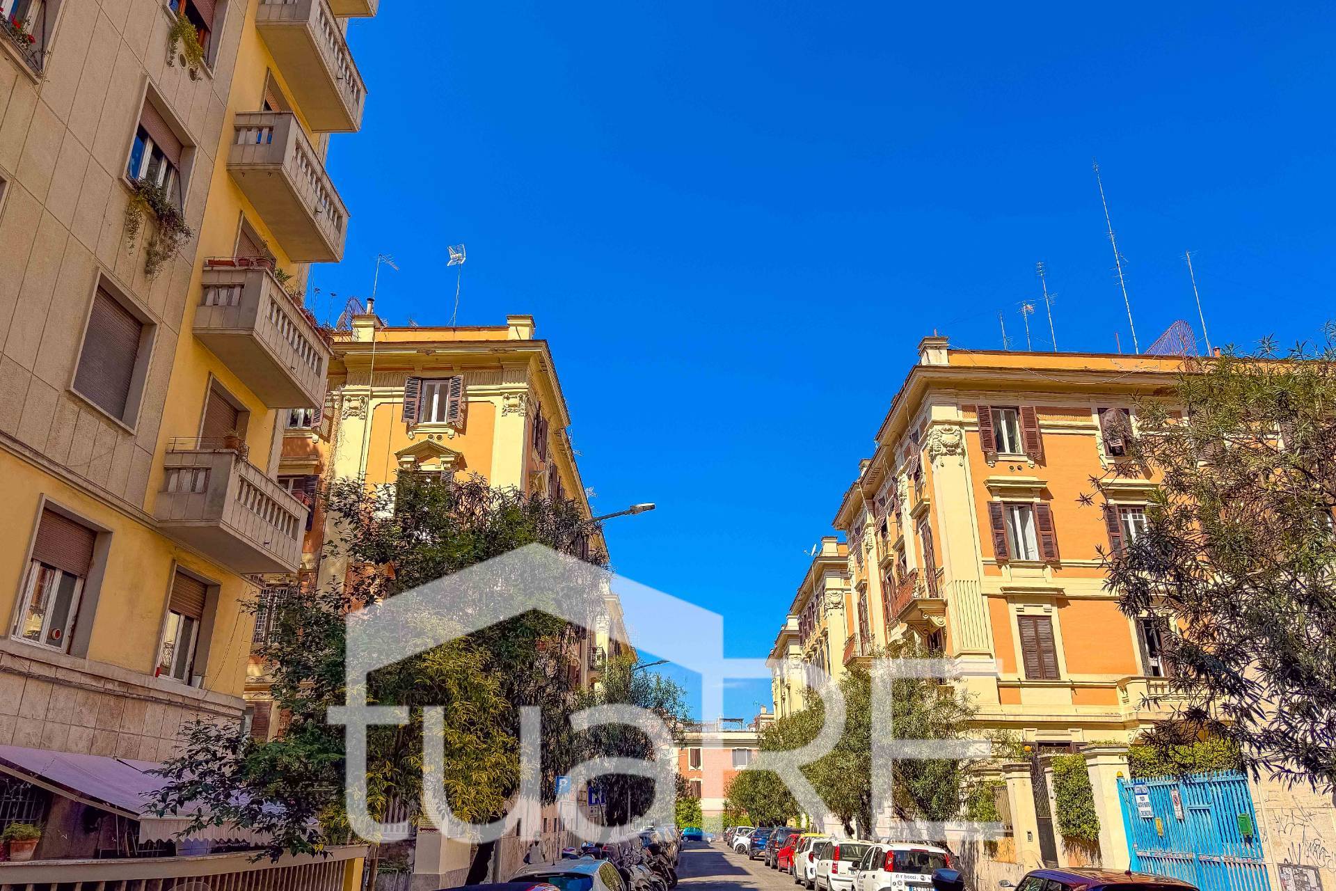 Negozio in vendita a Roma (RM)