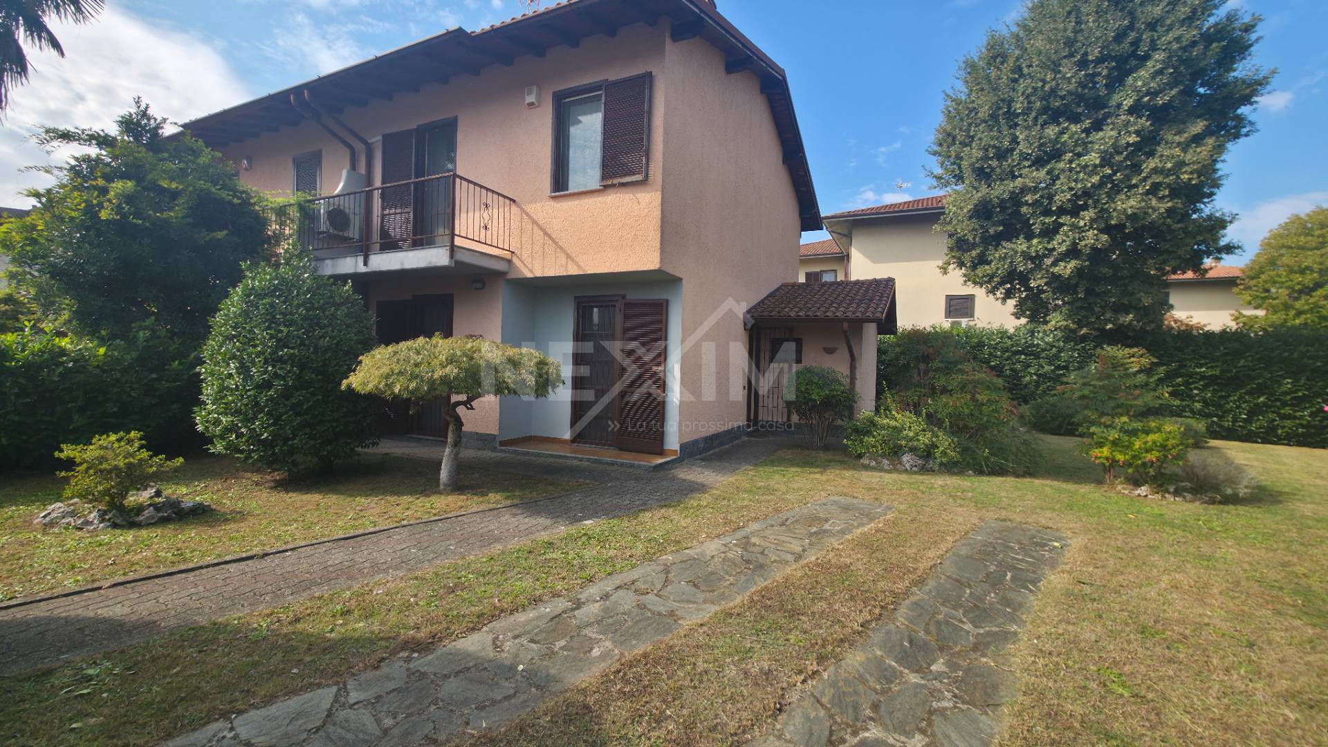 Villa a San Genesio ed Uniti