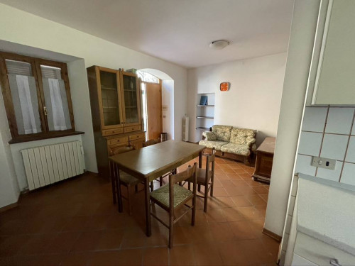 Appartamento in Affitto a Cupramontana