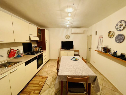 Casa singola in Vendita a Jesi