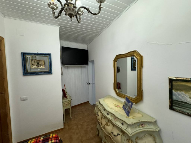 Casa indipendente in vendita a Cupramontana (AN)