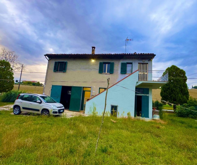 Casa singola in Vendita a Jesi