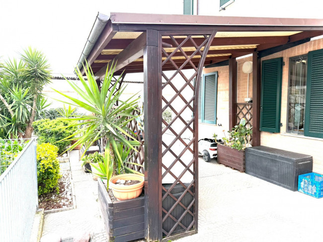 BIFAMILIARE in Vendita a Jesi