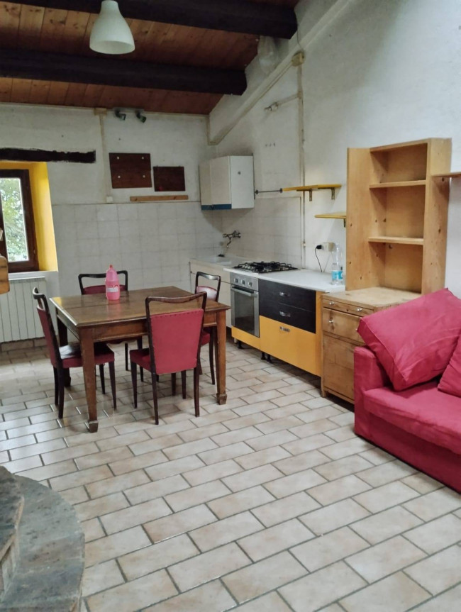 Appartamento in Affitto a Jesi