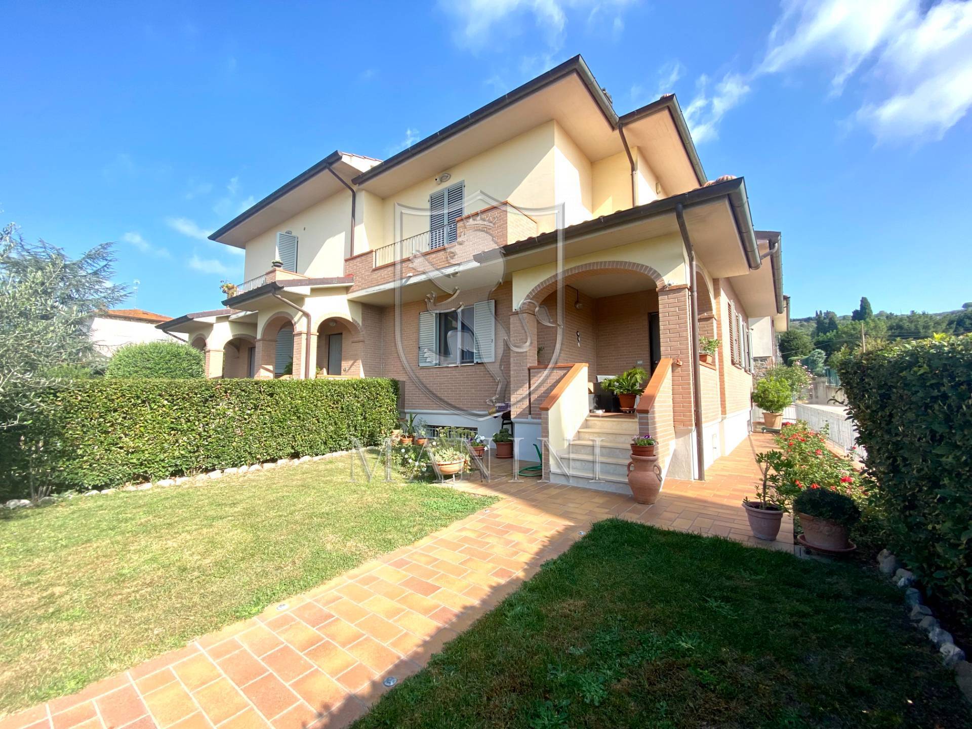 Casa semi-indipendente in vendita a Santa Maria, Lucignano (AR)