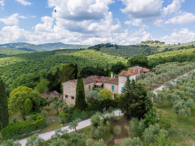 Rustico in vendita a Montebenichi, Bucine (AR)