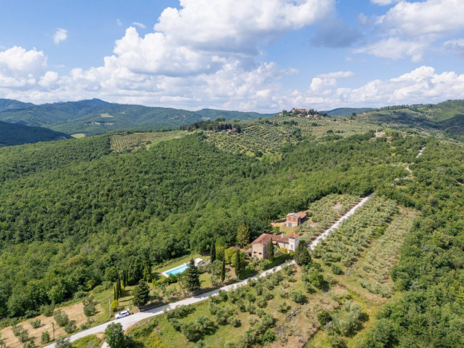 Rustico in vendita a Montebenichi, Bucine (AR)