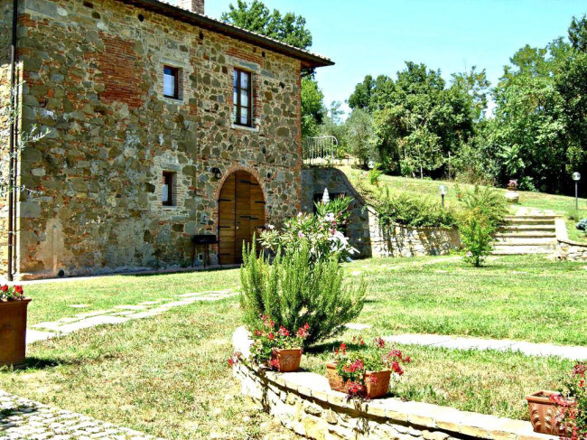 Rustico in vendita a Lucignano (AR)