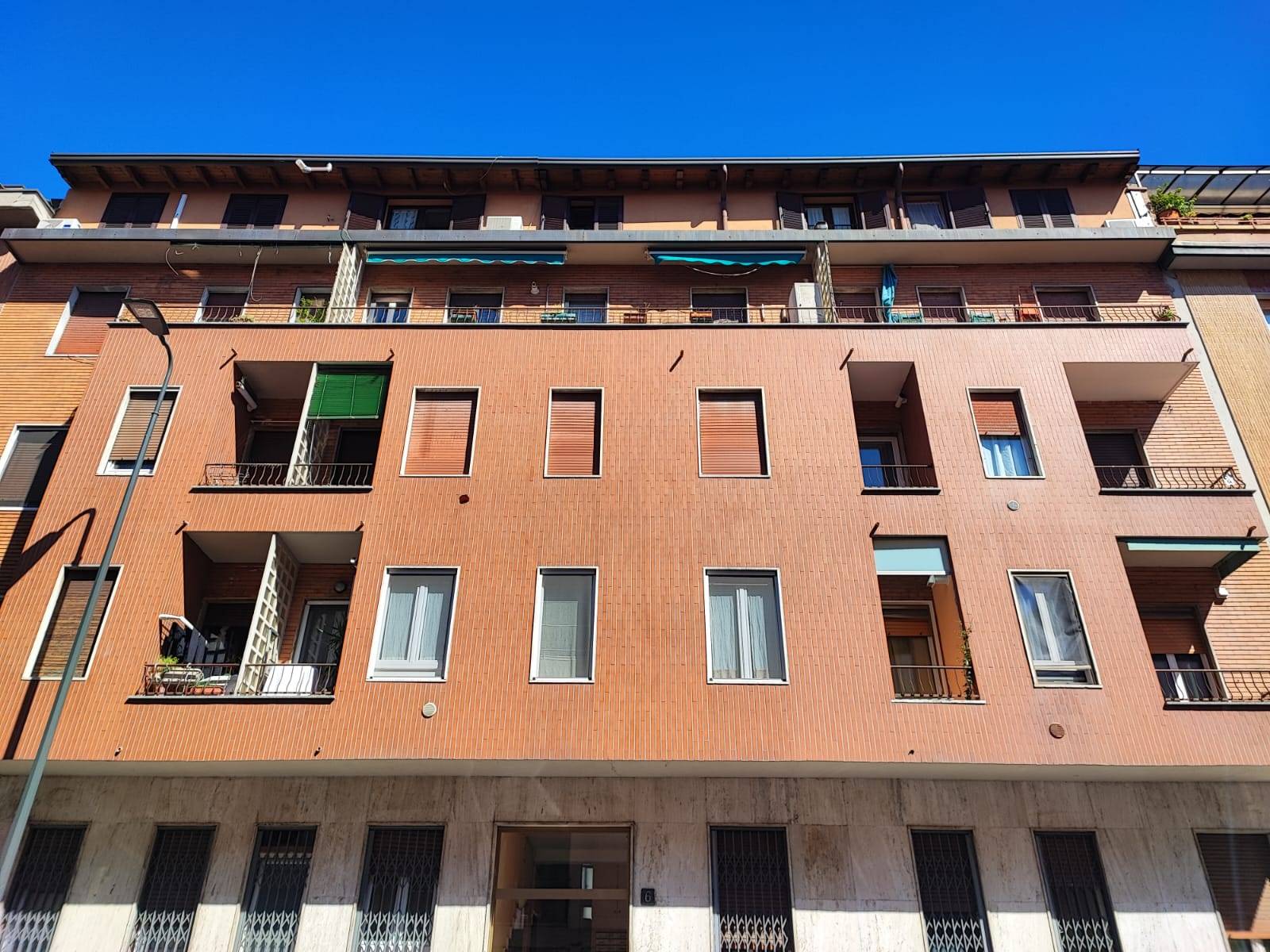 Appartamento in vendita a Bande Nere, Milano (MI)