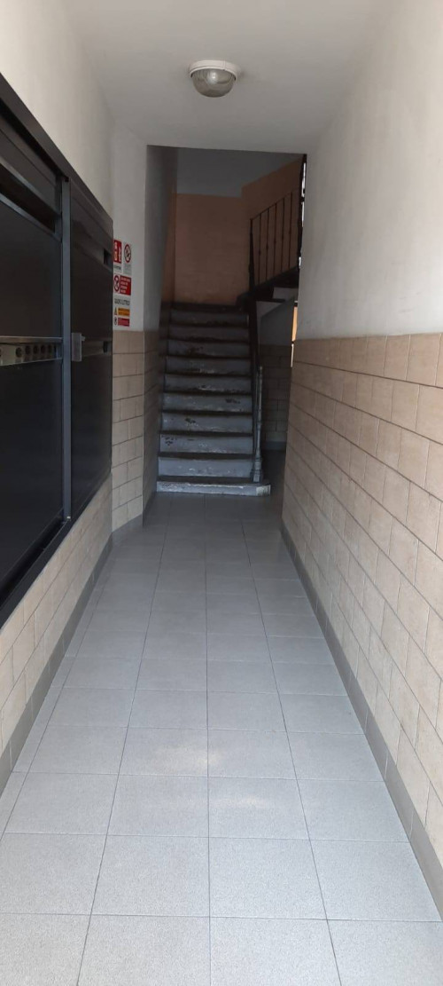 Locale commerciale in vendita a Milano
