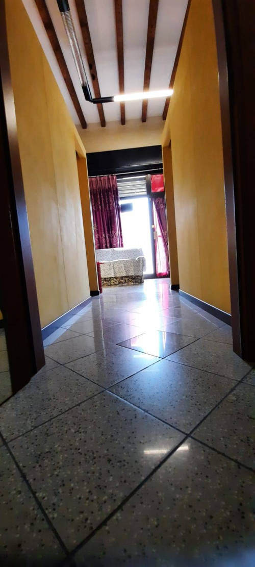 Locale commerciale in vendita a Milano