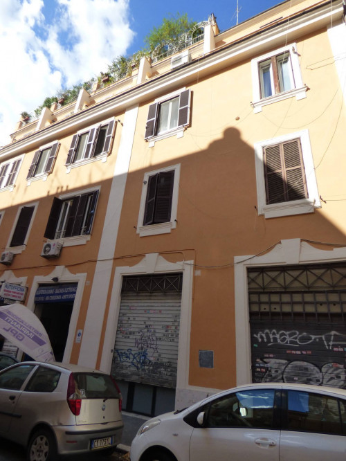 Magazzino in affitto a Roma